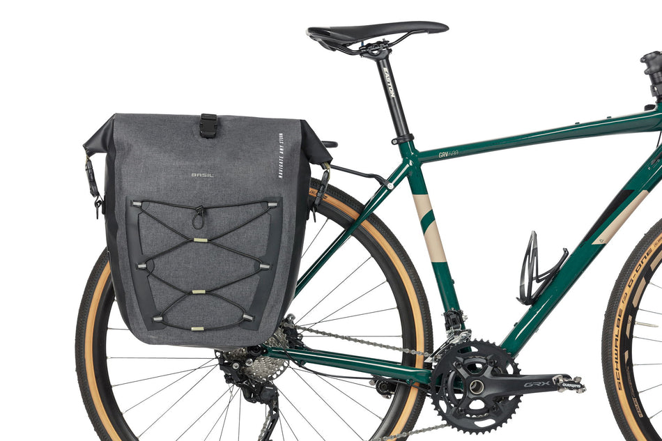Basil Miles Einzeltasche Navigator Storm MIK Studs L, 25-31 ltr. schwarz