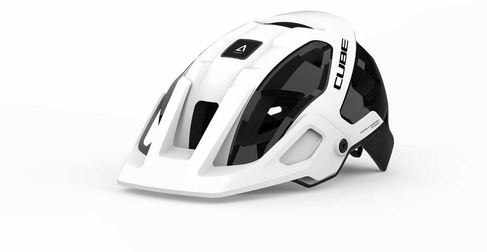 CUBE Helm STROVER white´n´black