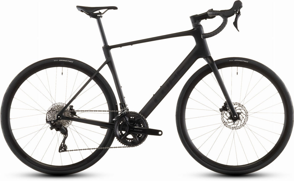 Cube Attain C:62 Race Rennrad Diamant 28" blackline