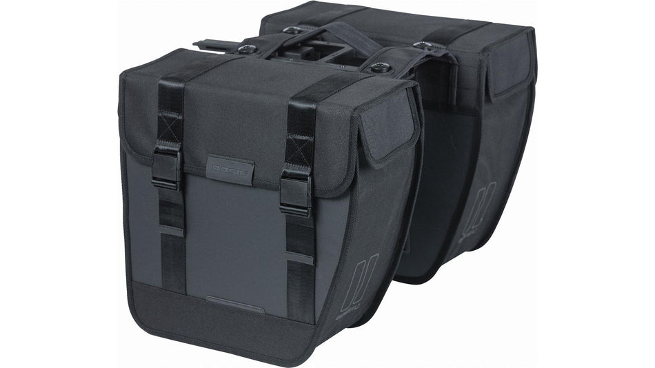 Basil Tour Waterproof Mik Hinterradtasche schwarz 28 L