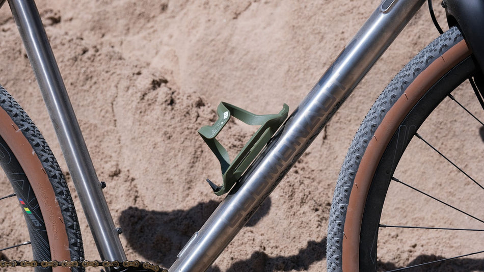 NG Sports Cumeen Side-Entry Flaschenhalter Salty Cactus Collection links grün