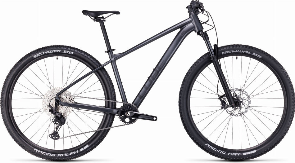 Cube Reaction Pro MTB-Hardtail Diamant metalblack´n´black