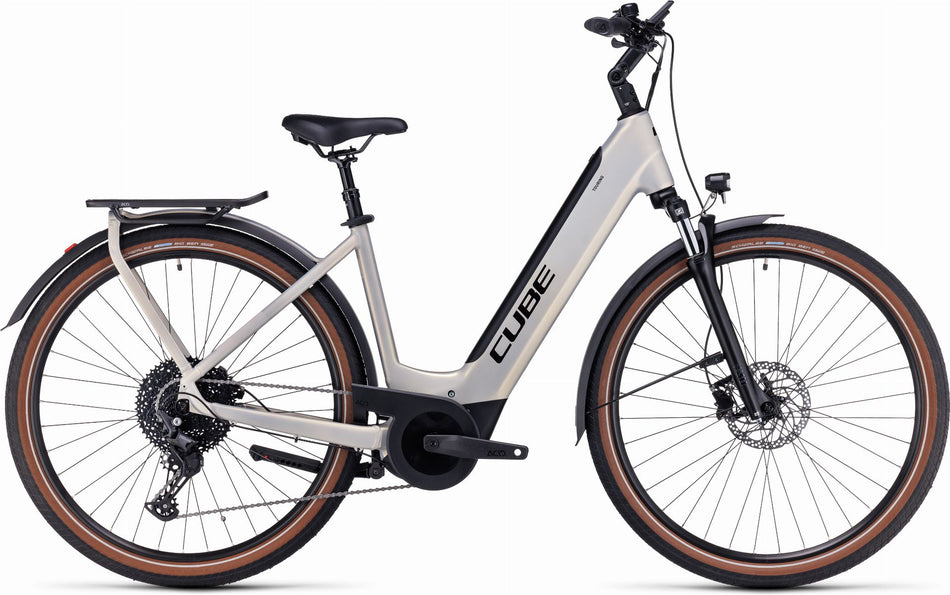 Cube Touring Hybrid Pro 625 Wh E-Bike Easy Entry 28" pearlysilver´n´black