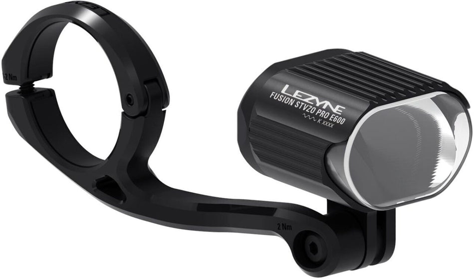 Lezyne Fusion Pro E600 StVZO E-Bike Scheinwerfer schwarz